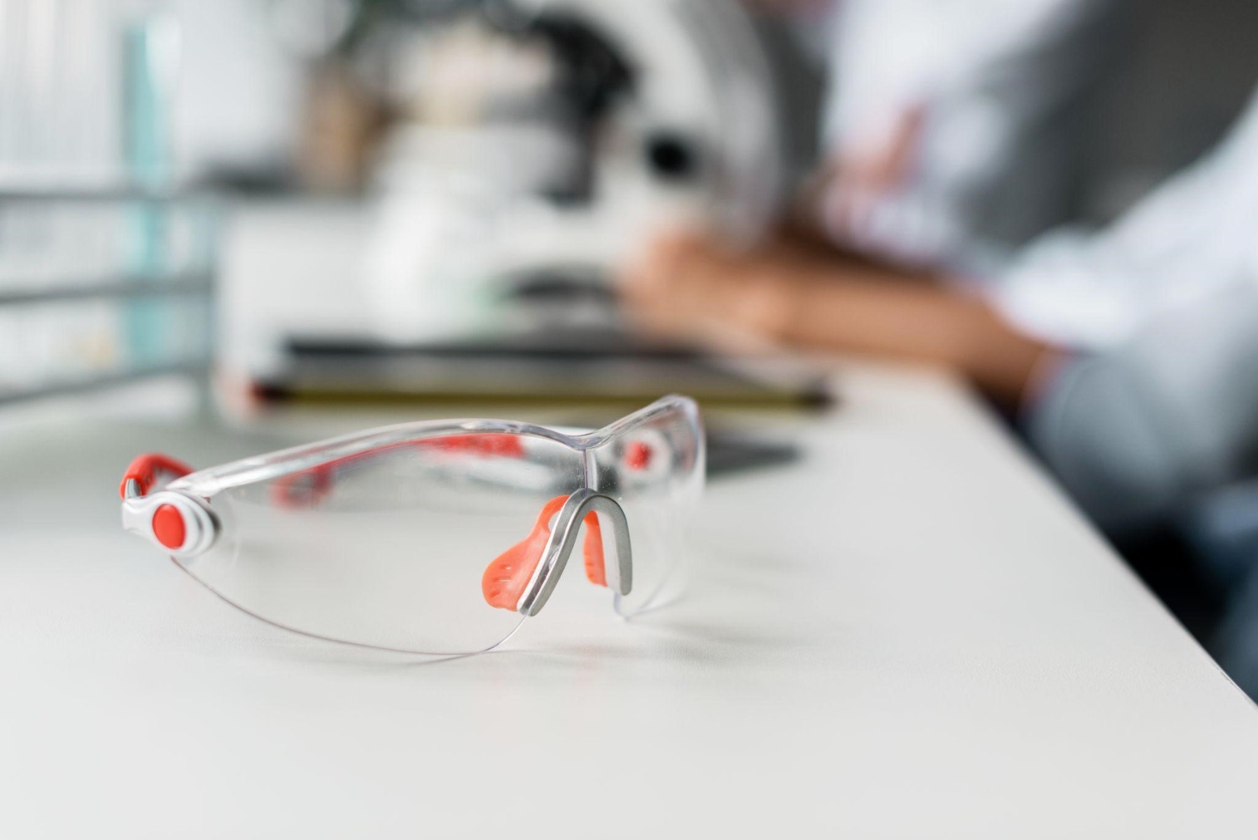  Protective industrial eyewear for safety from eye injuries at work